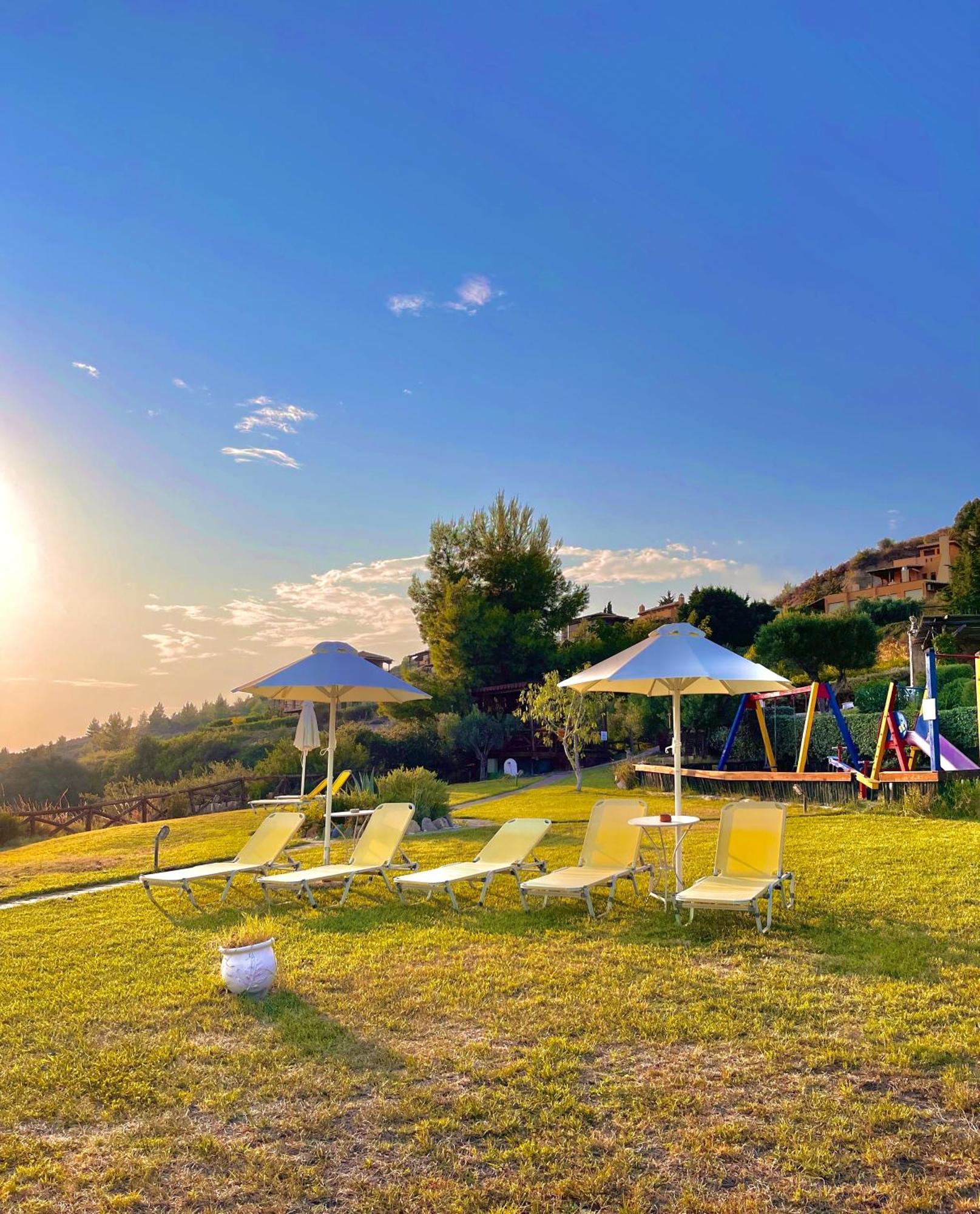 Koumaros Villas Agia Paraskevi  Exterior foto
